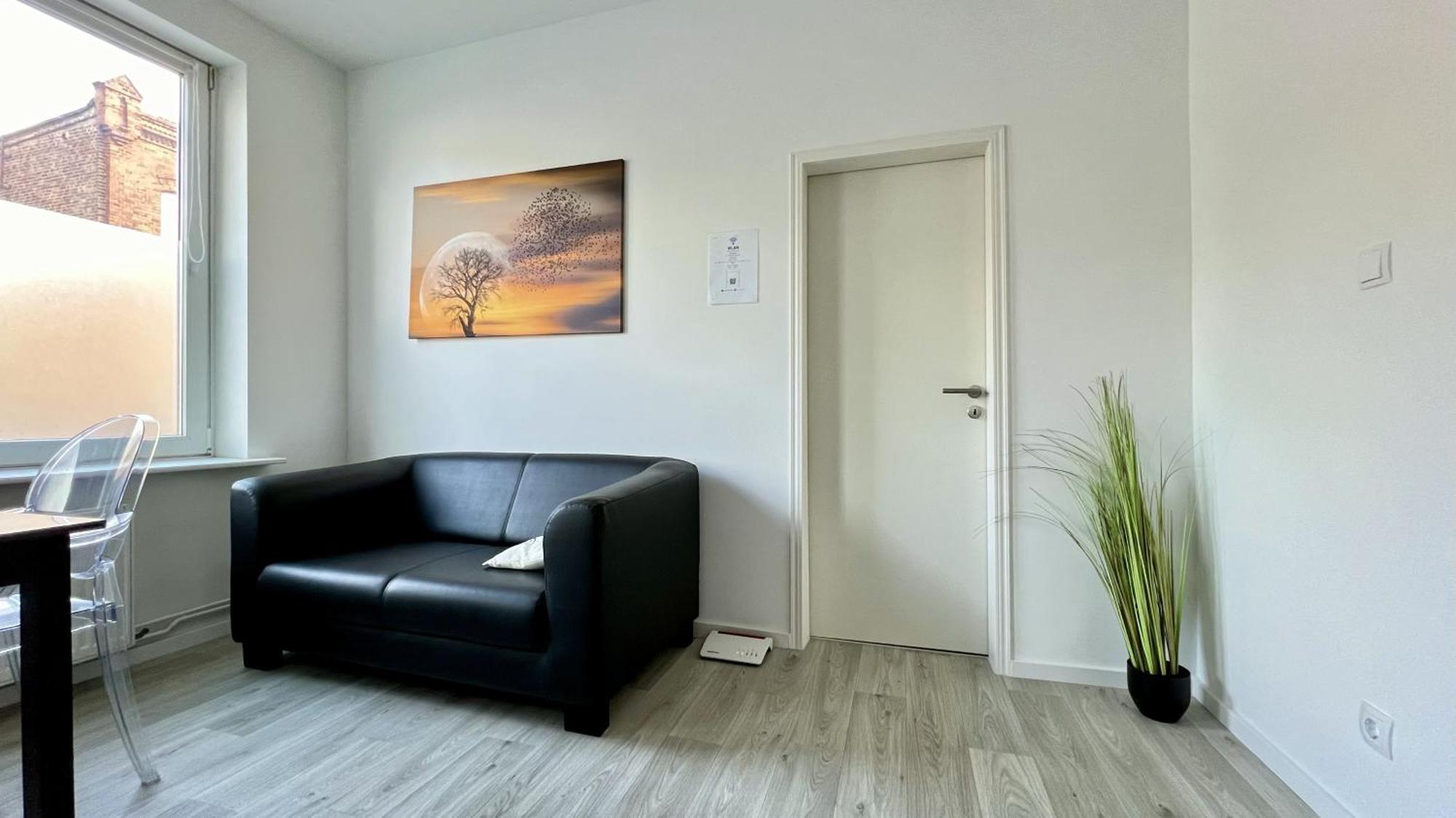 Studio-Apartments Fuer Monteure & Businessgaeste Zentral In 新明斯特 外观 照片