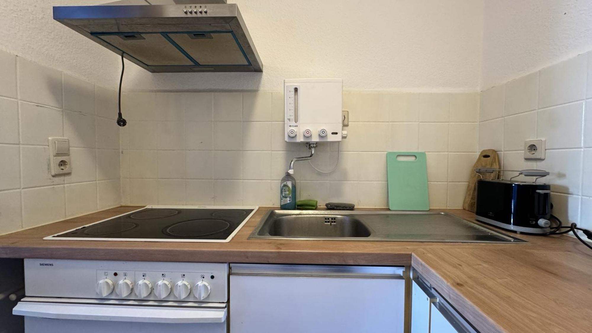 Studio-Apartments Fuer Monteure & Businessgaeste Zentral In 新明斯特 外观 照片