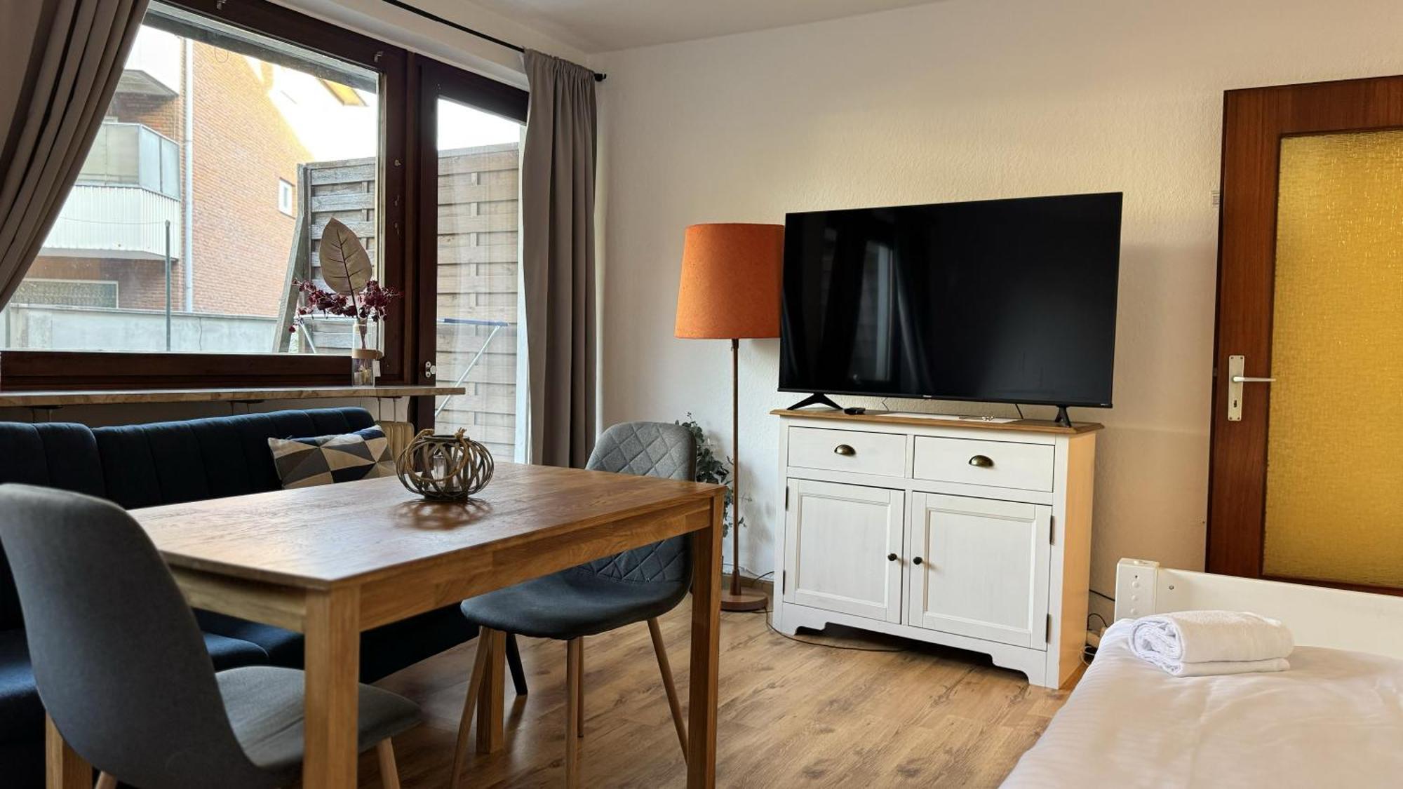 Studio-Apartments Fuer Monteure & Businessgaeste Zentral In 新明斯特 外观 照片