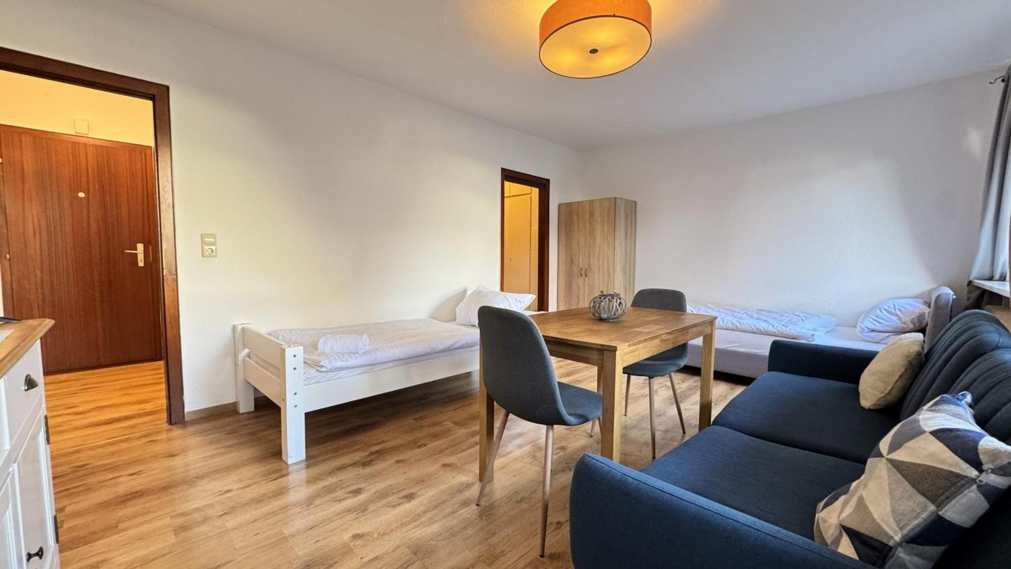 Studio-Apartments Fuer Monteure & Businessgaeste Zentral In 新明斯特 外观 照片