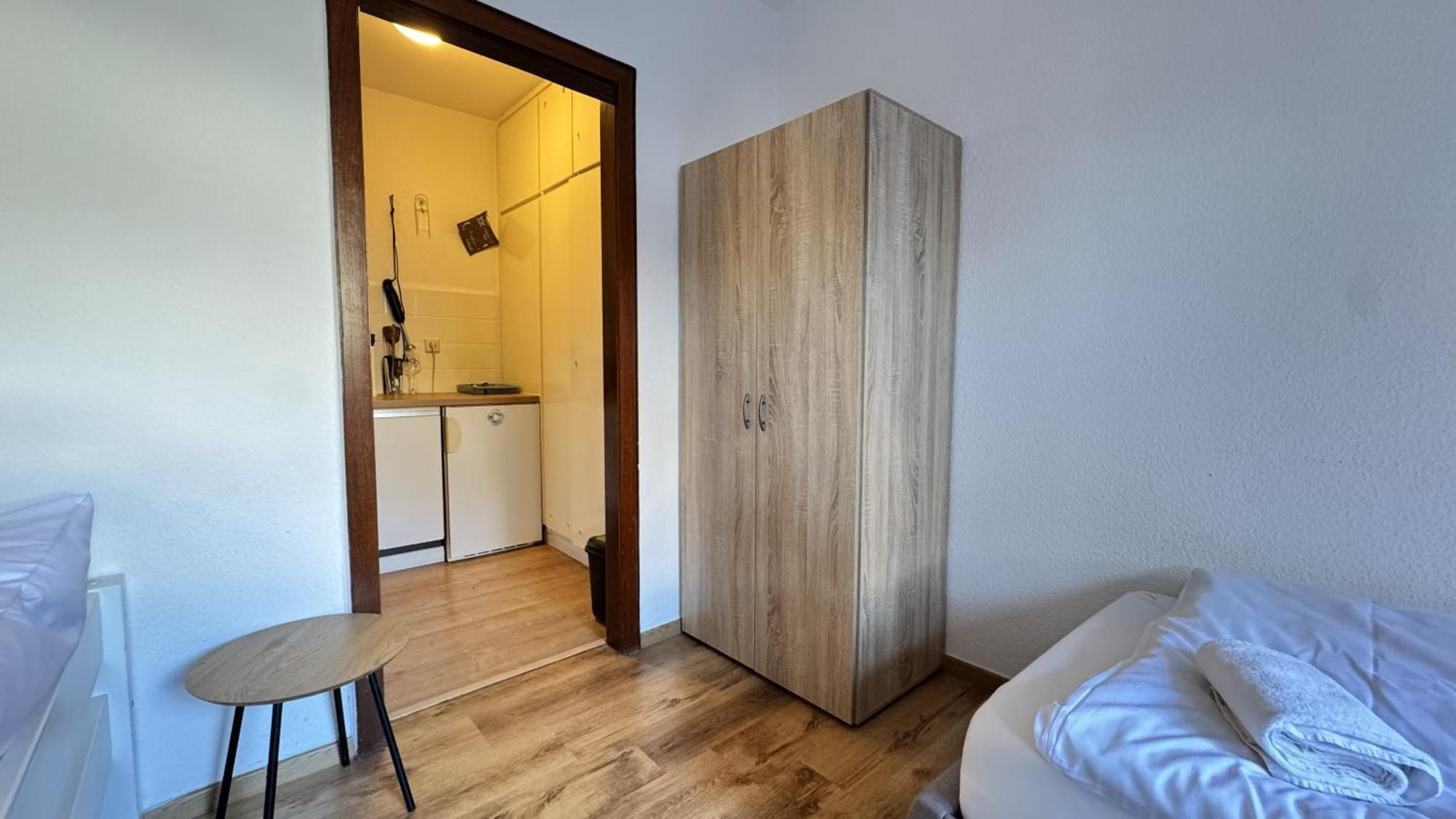 Studio-Apartments Fuer Monteure & Businessgaeste Zentral In 新明斯特 外观 照片