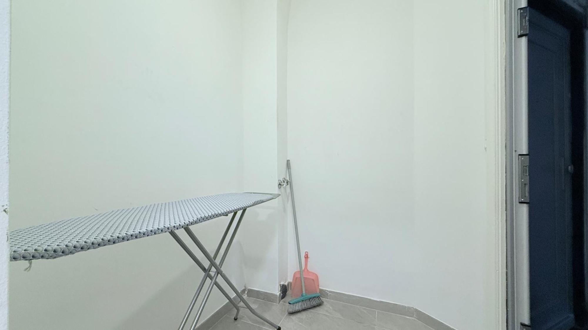 Studio-Apartments Fuer Monteure & Businessgaeste Zentral In 新明斯特 外观 照片