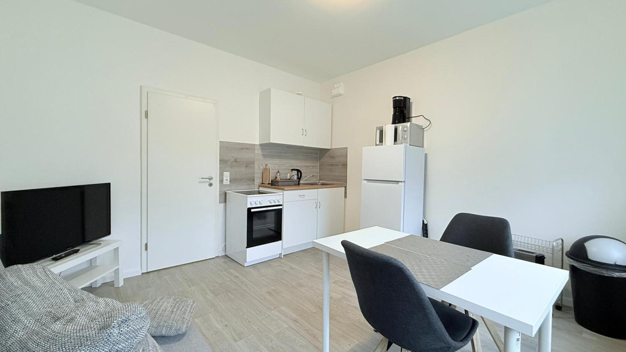 Studio-Apartments Fuer Monteure & Businessgaeste Zentral In 新明斯特 外观 照片