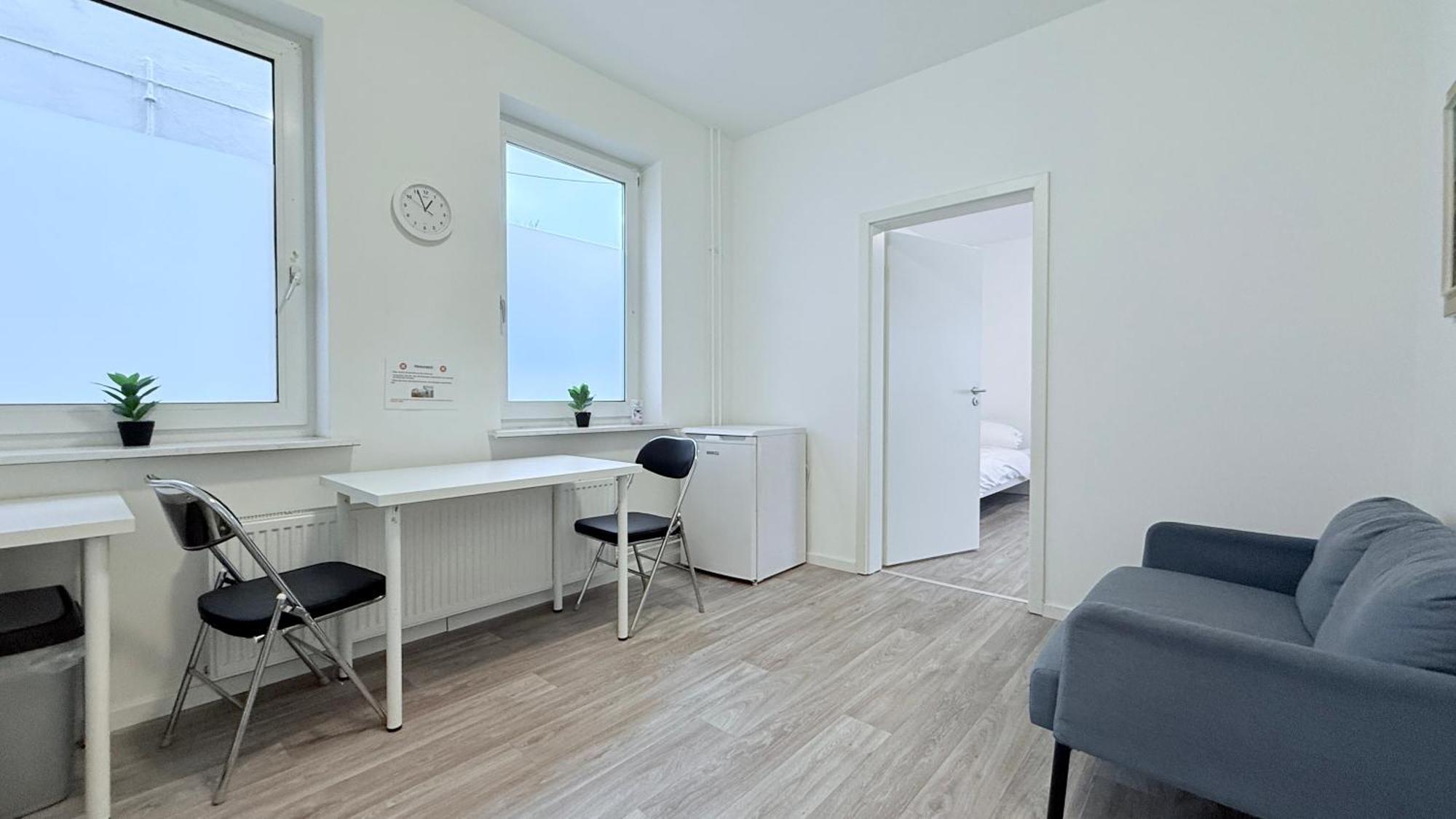 Studio-Apartments Fuer Monteure & Businessgaeste Zentral In 新明斯特 外观 照片